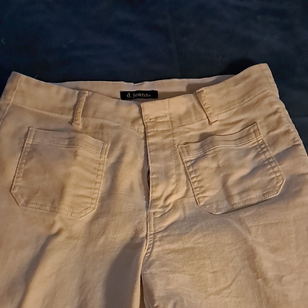 d. jeans Women's Cropped Jeans - Cream